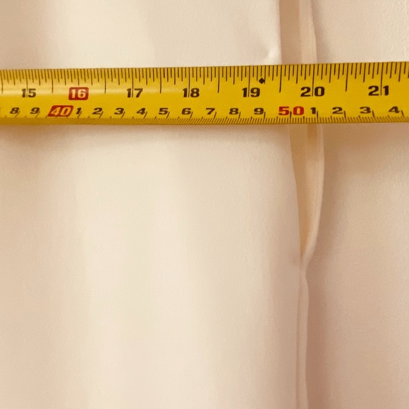 VINCE Ivory/Cream Sleeveless Tunic Blouse - Picture 12 of 13